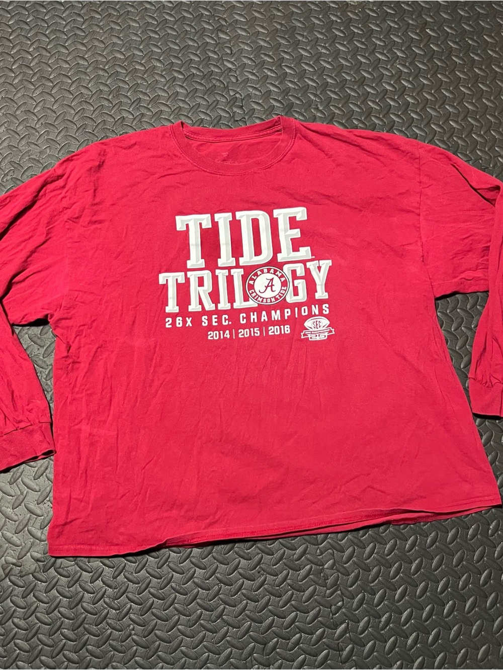 Fanatics Red Long Sleeve "Tide Trilogy" Tee